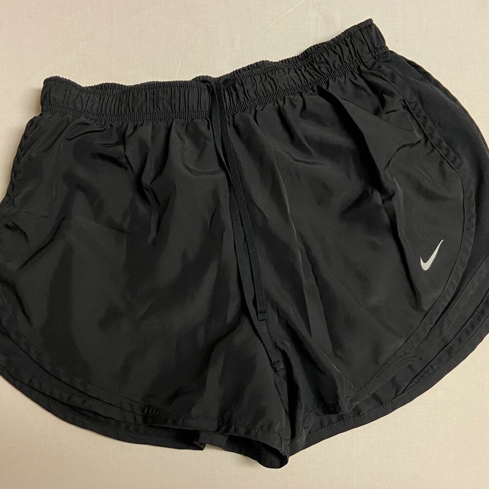 Nike Women's Dri-fit Tempo Track 3.5 Short, Large, Black
